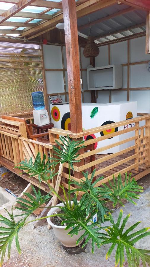 Mil'S Hillside Tourist Inn San Vicente  Εξωτερικό φωτογραφία