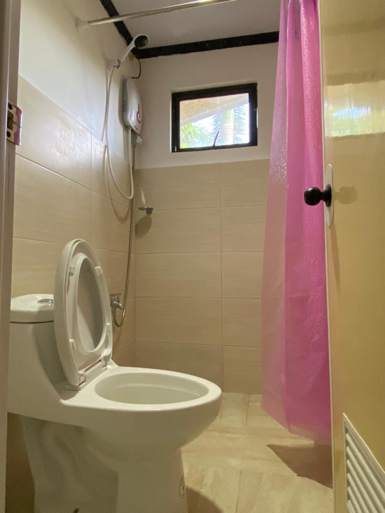Mil'S Hillside Tourist Inn San Vicente  Εξωτερικό φωτογραφία