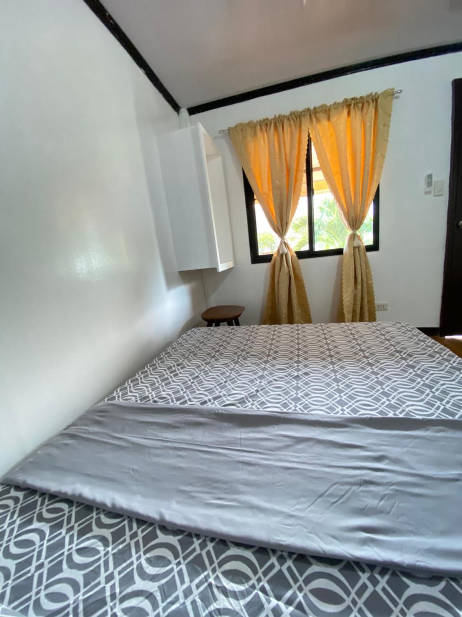 Mil'S Hillside Tourist Inn San Vicente  Εξωτερικό φωτογραφία
