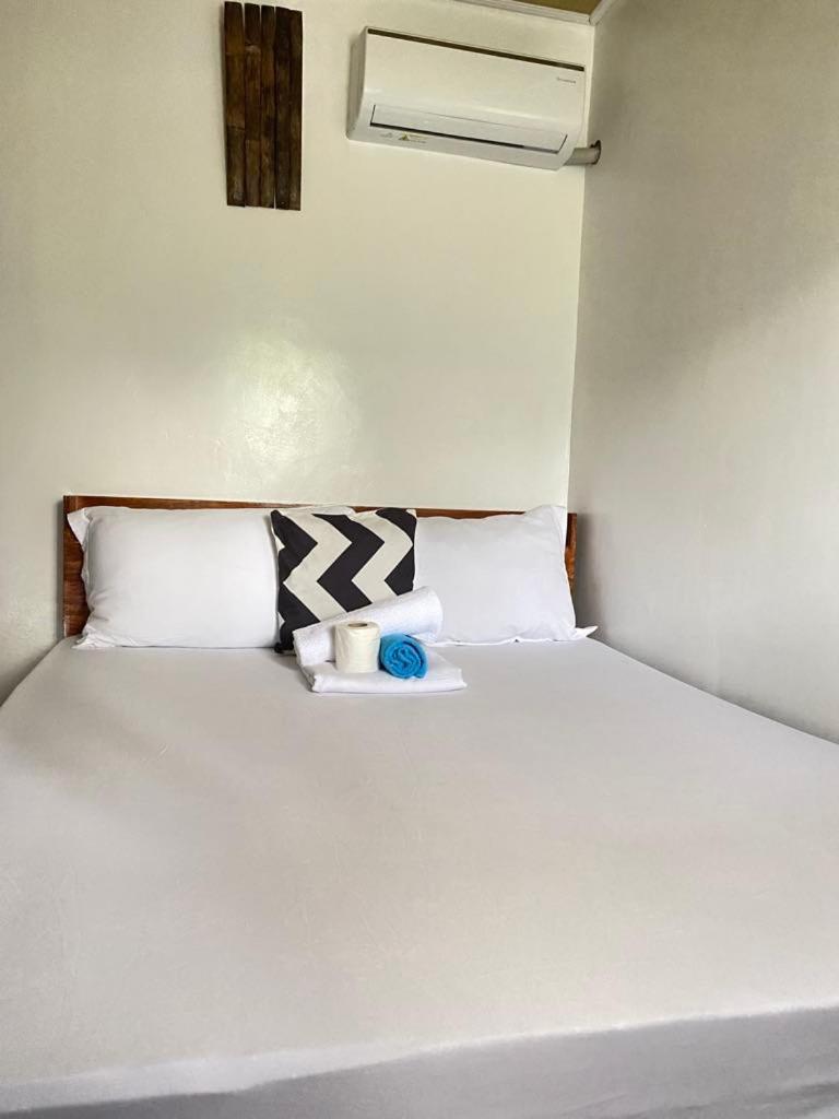 Mil'S Hillside Tourist Inn San Vicente  Εξωτερικό φωτογραφία