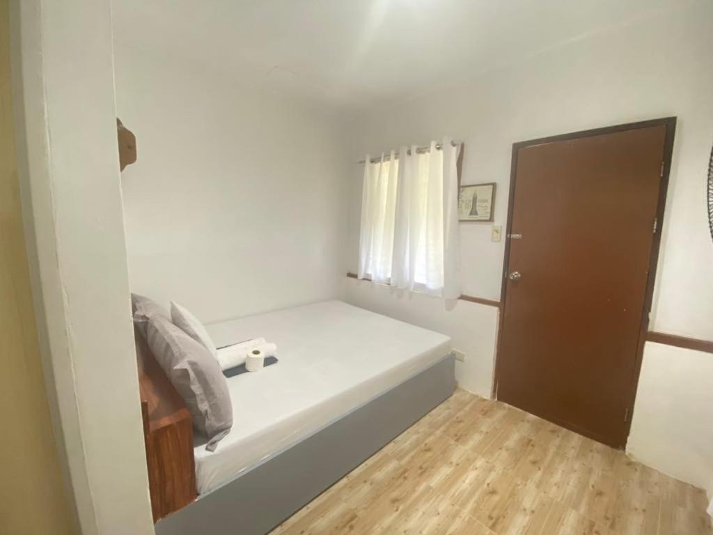 Mil'S Hillside Tourist Inn San Vicente  Εξωτερικό φωτογραφία